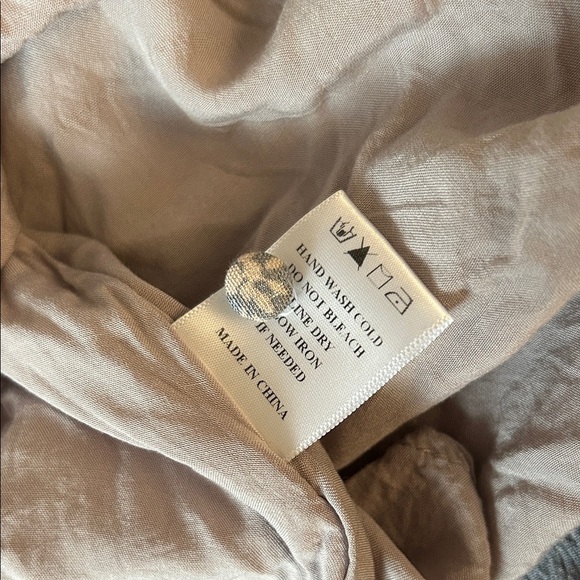 Dress Forum Floral Gray Camisole M - Picture 12 of 12